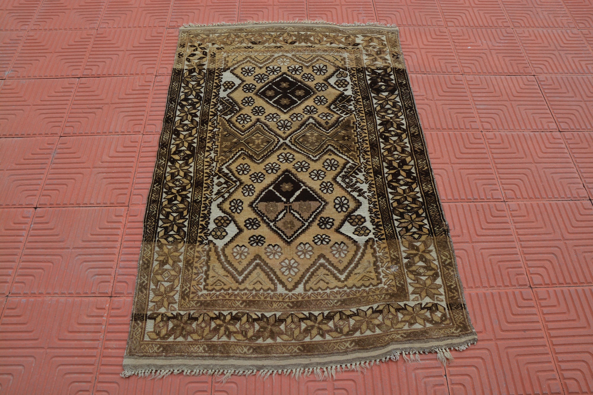 clle-msubaroda.com - vintage rug,095 価格比較